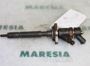 Injector Nozzle PEUGEOT 407 SW (6E_), CITROËN C5 II Break (RE_), PEUGEOT 206 CC (2D), PEUGEOT 207 (WA_, WC_)