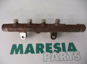 Petrol Fuel Rail RENAULT MEGANE II Estate (KM0/1_)