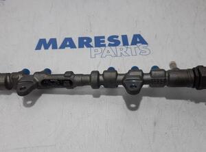 Petrol Fuel Rail FIAT FIORINO Box Body/MPV (225_), FIAT QUBO (225_)