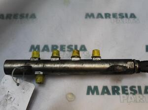 Petrol Fuel Rail FIAT CROMA (194_), ALFA ROMEO 147 (937_), FIAT BRAVO II (198_), ALFA ROMEO GT (937_)