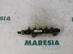 Petrol Fuel Rail PEUGEOT 307 Break (3E)