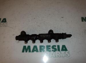 Petrol Fuel Rail PEUGEOT 307 Break (3E)