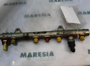 Petrol Fuel Rail RENAULT MEGANE II Estate (KM0/1_)