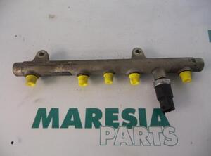 Petrol Fuel Rail RENAULT SCÉNIC I MPV (JA0/1_, FA0_)