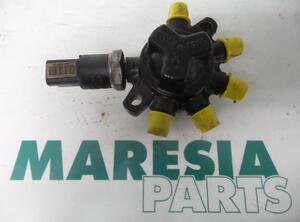 Petrol Fuel Rail RENAULT CLIO II (BB_, CB_)