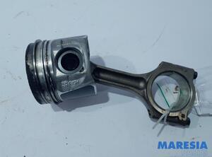 Piston OPEL Vivaro B Kasten (--)