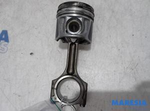 Kolben Renault Trafic III Kasten  120A10010R P19159786