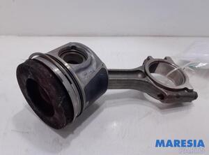 Piston OPEL Vivaro B Kasten (--)