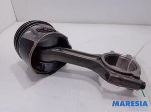 Piston OPEL Vivaro B Kasten (--)