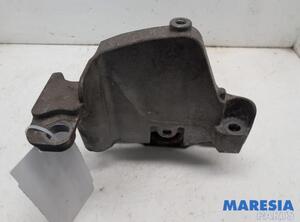 Engine Mount Bracket RENAULT CLIO III (BR0/1, CR0/1), RENAULT CLIO II (BB_, CB_), RENAULT CLIO IV (BH_)