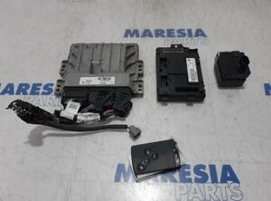 Control unit for engine RENAULT Clio IV (BH)