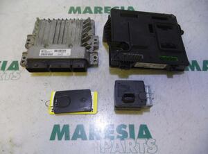 Control unit for engine RENAULT MEGANE III Grandtour (KZ0/1)