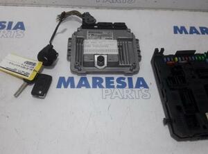 Control unit for engine PEUGEOT 5008 (0E, 0U)