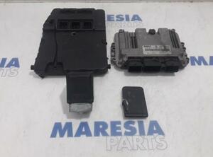 Control unit for engine RENAULT MEGANE II Estate (KM0/1_)