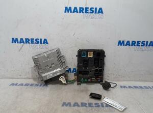 Control unit for engine PEUGEOT 5008 (0E, 0U)