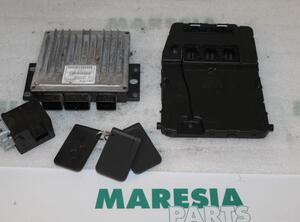 Control unit for engine RENAULT Scénic II (JM0/1)