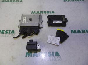 Control unit for engine RENAULT Clio IV Grandtour (KH)