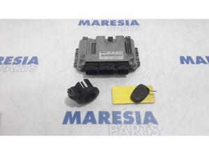 Steuergerät Motor Renault Trafic II Kasten FL 8200051608 P6456732