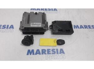 Steuergerät Motor Renault Trafic III Kasten  0281030991 P14696576