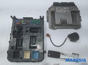 Control unit for engine PEUGEOT EXPERT Van (VF3A_, VF3U_, VF3X_)