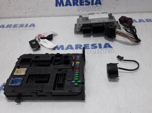 Control unit for engine PEUGEOT 3008 MPV (0U_)