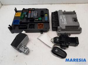 Control unit for engine CITROËN C4 GRAND PICASSO II (DA_, DE_)