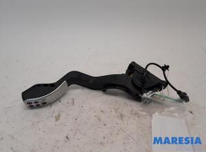 Throttle Position Sensor PEUGEOT 307 CC (3B)