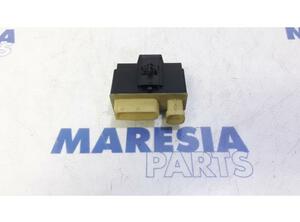 Wash Wipe Interval Relay PEUGEOT 5008 (0E, 0U)