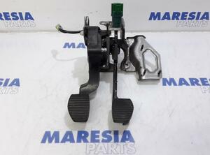 Pedal Assembly PEUGEOT 208 I (CA, CC)