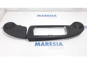 Dashboard ventilatierooster DACIA Duster (HS), DACIA Logan MCV (KS), DACIA Duster Kasten (--)