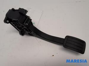 Accelerator pedal PEUGEOT 308 SW II (LC_, LJ_, LR_, LX_, L4_)