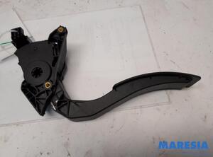 Accelerator pedal RENAULT CAPTUR I (J5_, H5_), RENAULT CLIO IV (BH_)