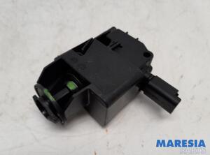 Servomotor for fuel filler flap CITROËN C4 GRAND PICASSO II (DA_, DE_)