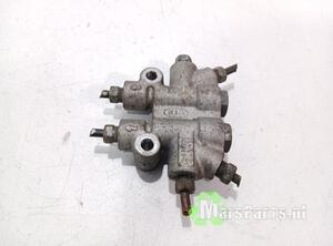 Brake Power Regulator TOYOTA STARLET (_P8_)