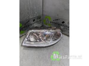 Headlight VW PASSAT (3B3)