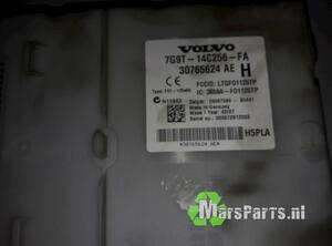 Fuse Box VOLVO V70 III (135), VOLVO XC70 II (136)