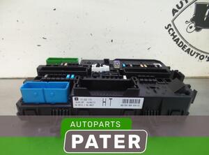 Fuse Box OPEL ASTRA H (A04)