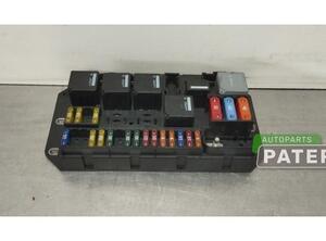 Fuse Box LAND ROVER RANGE ROVER III (L322)