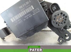 Control unit for parking support VW POLO (9N_), VW POLO Saloon (9A4, 9A2, 9N2, 9A6)