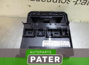 Control unit for door drawing support VW JETTA III (1K2)