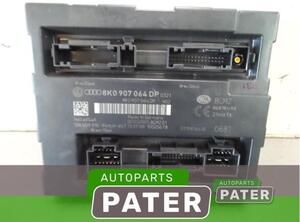 Control unit for door drawing support AUDI Q5 (8RB), AUDI Q5 Van (8RB)