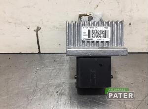 Relais für Kraftstoffpumpe Mercedes-Benz A-Klasse W176 110678071R P13944154