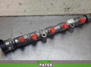 Petrol Fuel Rail VW POLO (6R1, 6C1), VW POLO Van (6R)