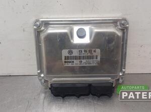 Control unit for engine VW GOLF V (1K1)