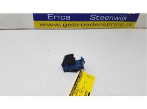 Switch for window winder TOYOTA Verso (R2)