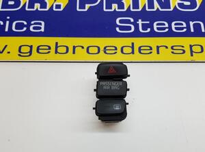 Schakelaar voor Alarmlicht VW UP! (121, 122, 123, BL1, BL2, BL3)