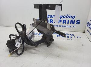 Tow Hitch (Towbar) VOLVO C30 (533)