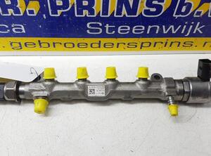 Petrol Fuel Rail VW Touran (5T1)