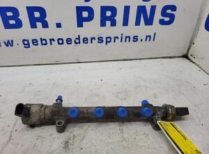 Petrol Fuel Rail VW TOURAN (5T1)