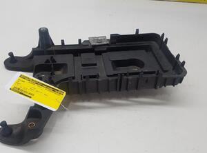 P12065043 Batterieaufnahme VW Caddy III Kasten/Großraumlimousine (2KA) 1K0915333